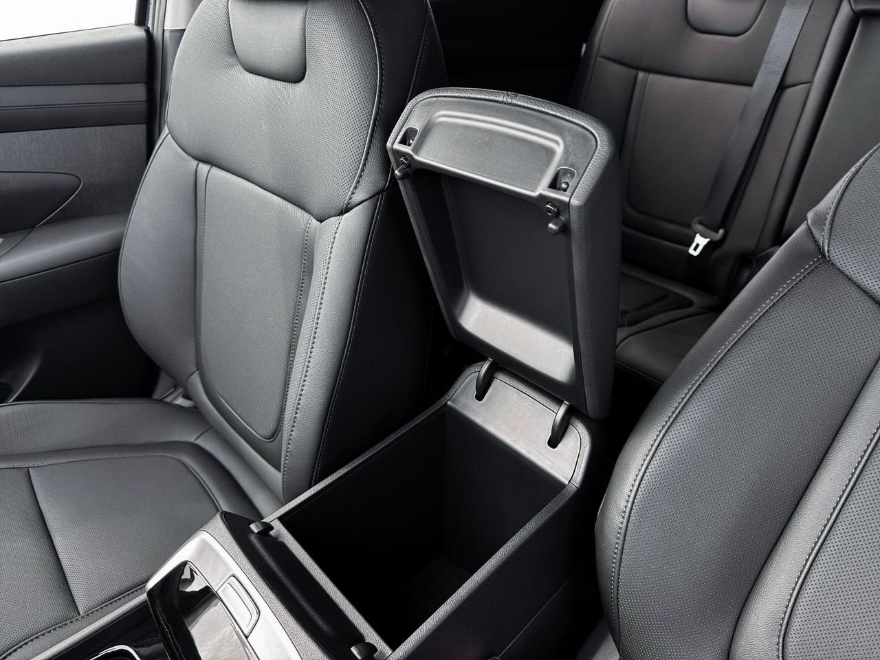 New 2026 Gray Hyundai SEL Premium AWD image 44