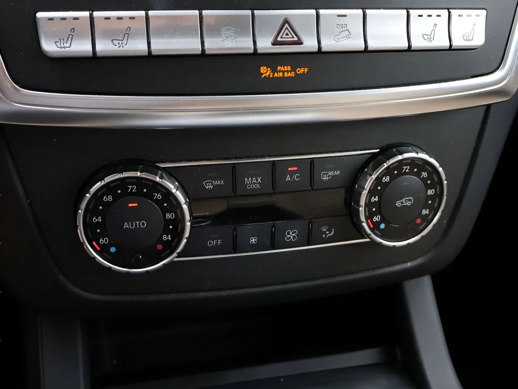 Used 2013 Steel Gray Metallic Mercedes-Benz ML 350 image 27