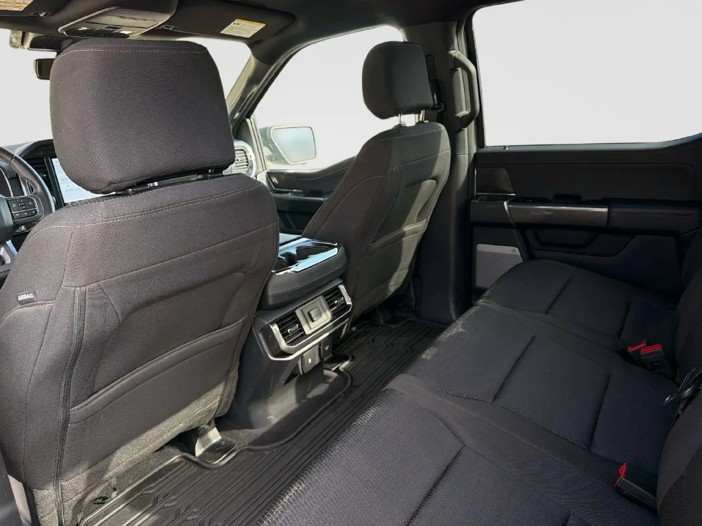 Used 2023 Silver Metallic Ford XLT image 15