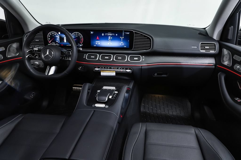 New 2026 Black Mercedes-Benz GLS 450 image 32