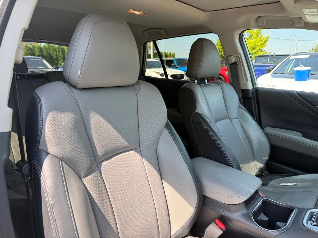 Used 2020 Ice Silver Metallic Subaru Limited XT image 22