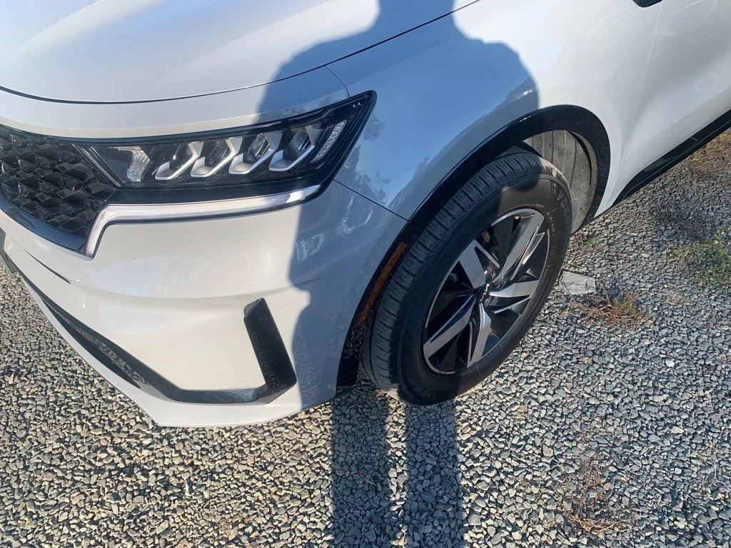 Certified Used 2022 Gray Kia EX image 2