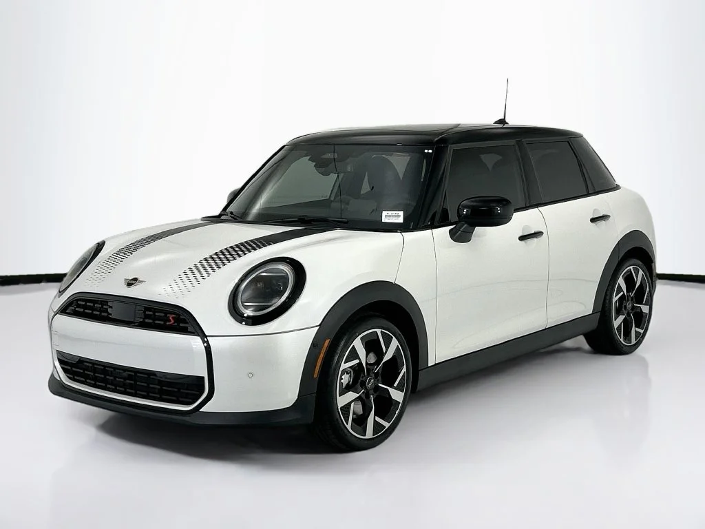 2027 MINI Hardtop 4 Door