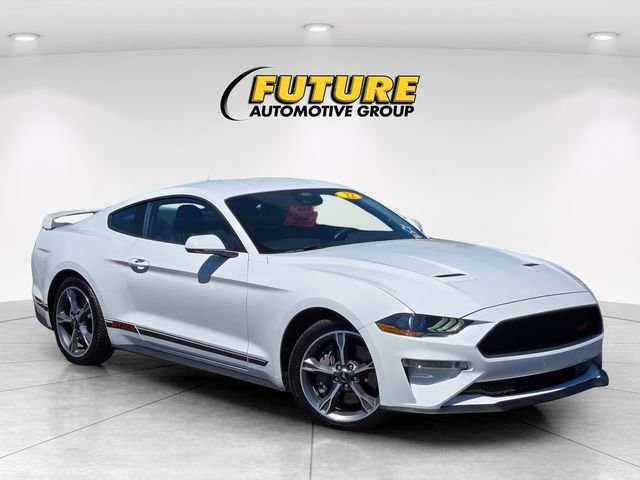Used 2022 White Ford GT Premium image 1