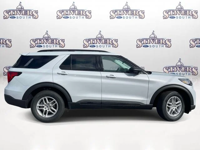 New 2026 White Ford Active image 2