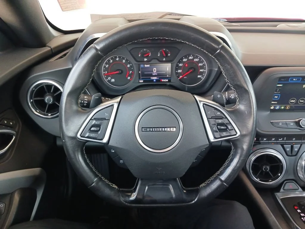 Used 2019 RED HOT Chevrolet 1LT image 17