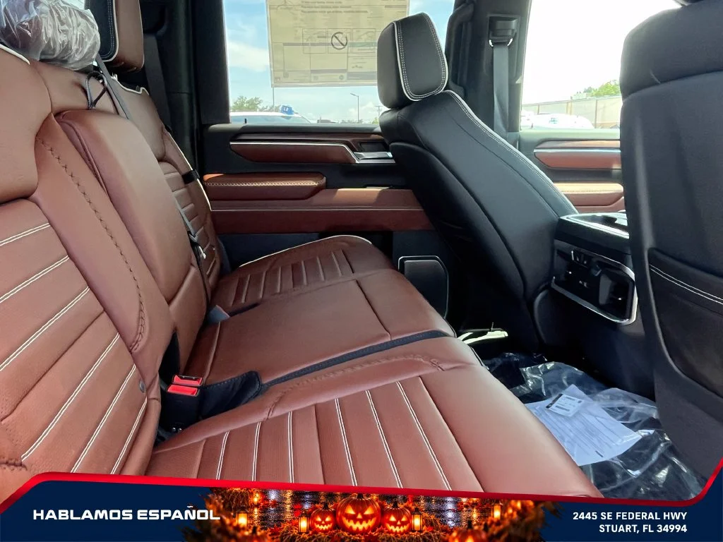 New 2026 Glacier White Tricoat GMC Denali Ultimate image 18