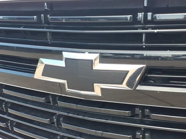 Used 2024 Summit White Chevrolet RST image 24