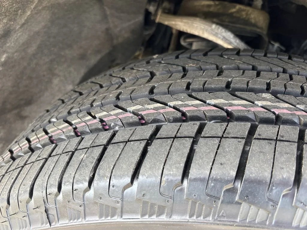 Used 2019 RED QUARTZ TINTCOAT GMC SLT image 12