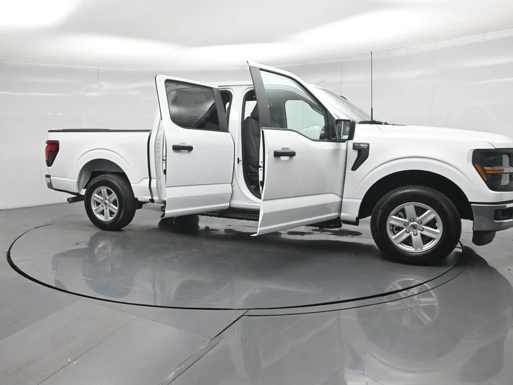New 2026 White Ford XL image 27