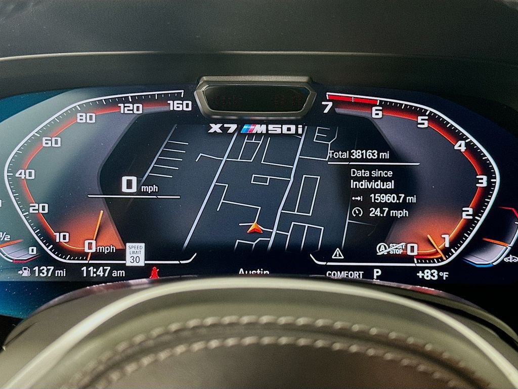 Used 2022 Black Sapphire Metallic BMW M50i image 12