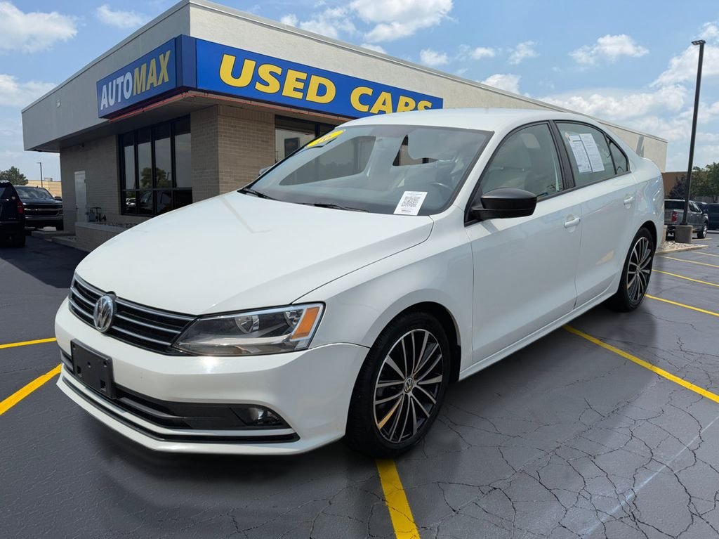 Used 2016 Pure White Volkswagen 1.8T Sport image 1
