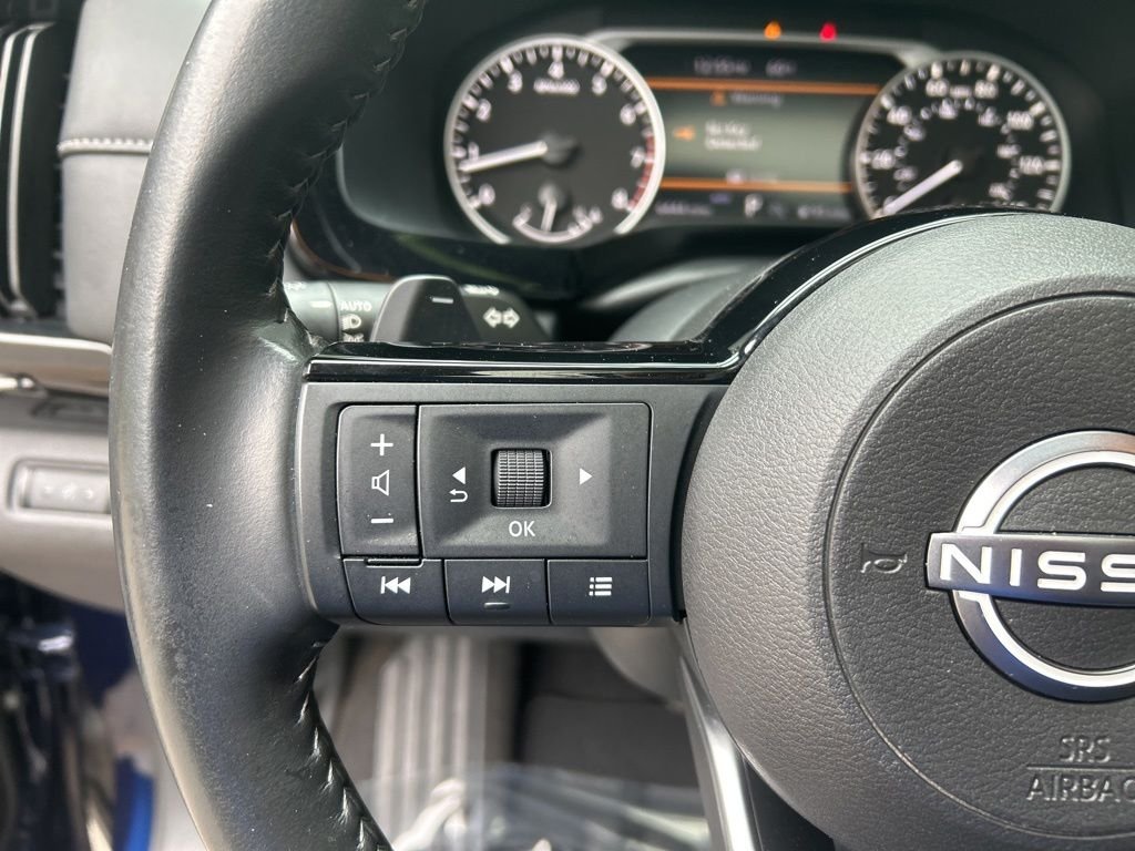 2023 Nissan Pathfinder SV - Photo 23