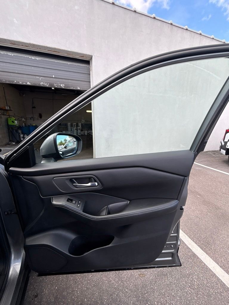 Used 2024 Gray Nissan SV image 23