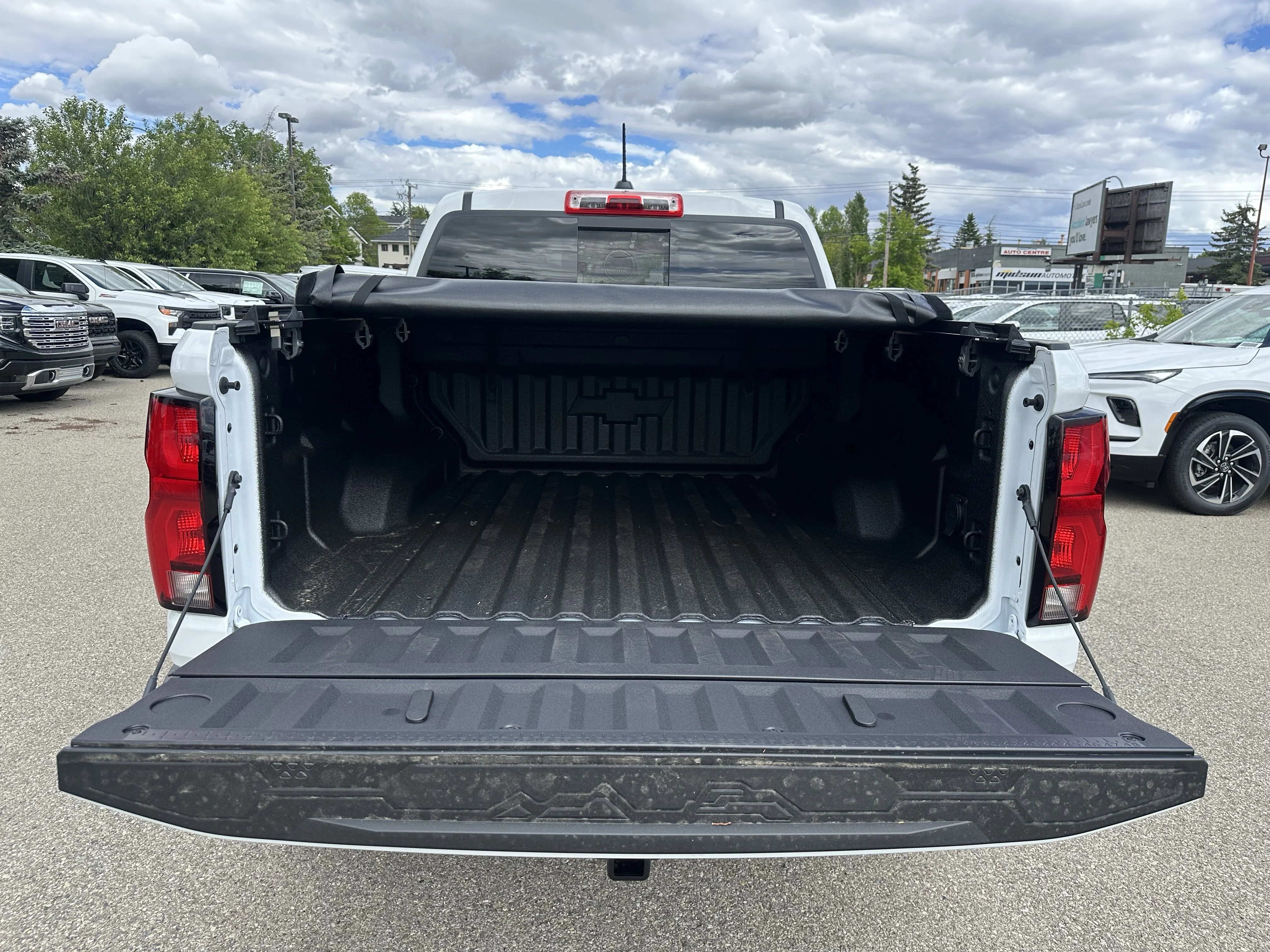 New 2026 Summit White Chevrolet 4WD ZR2 image 8