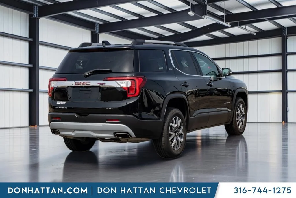 2023 GMC Acadia SLT - Photo 23