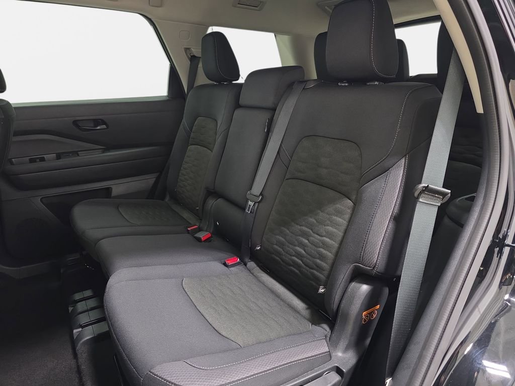 Used 2025 Super Black Nissan SV image 13