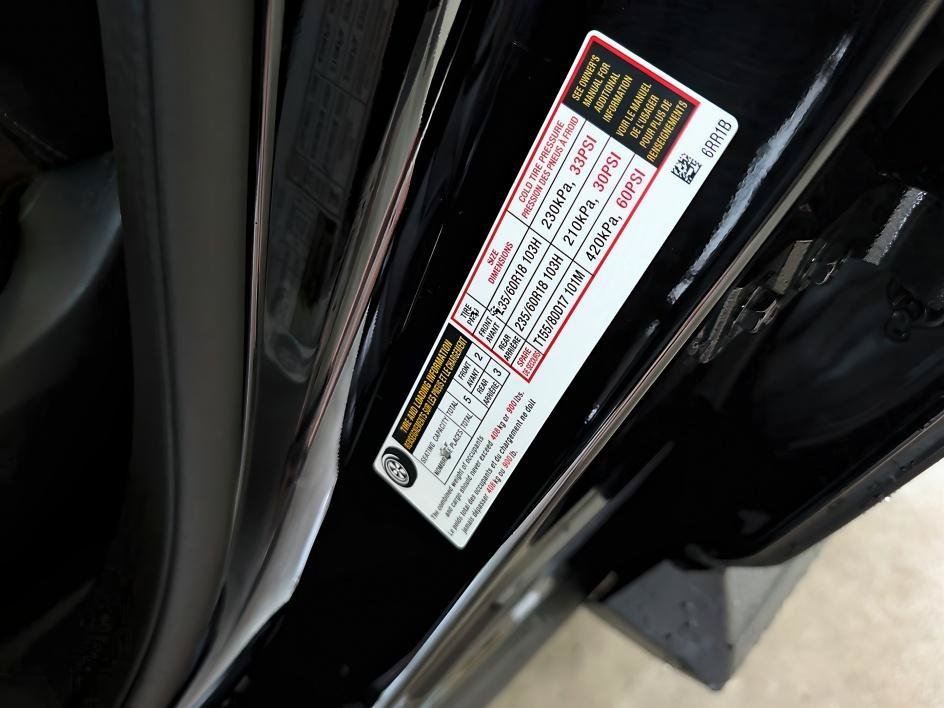 Used 2025 Super Black Nissan SV image 31
