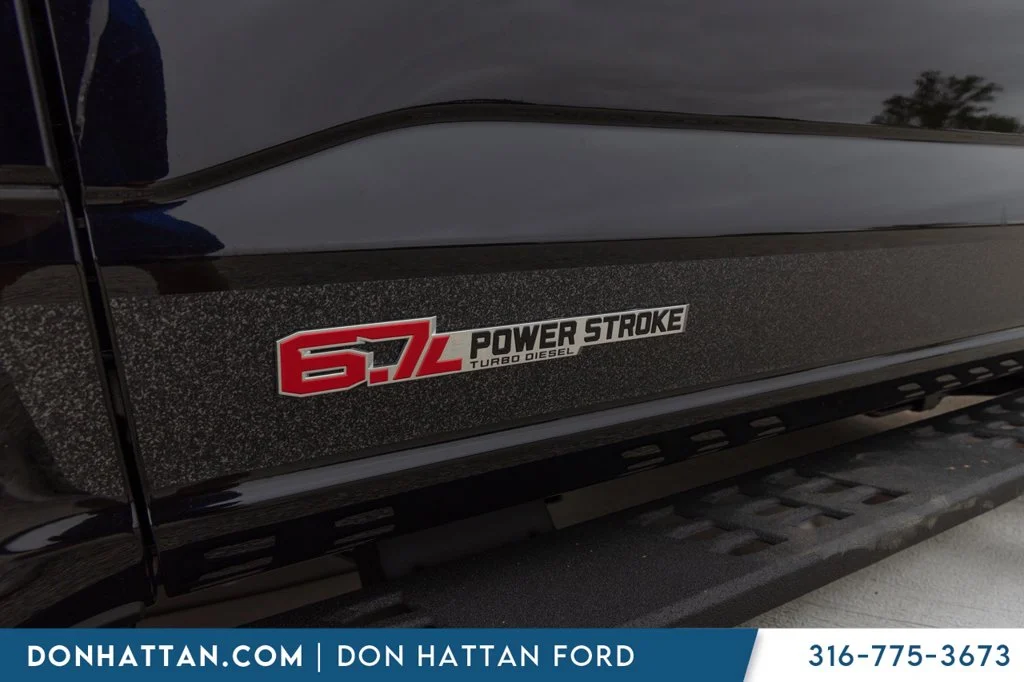 New 2027 Agate Black Metallic Ford F-250® XLT image 34