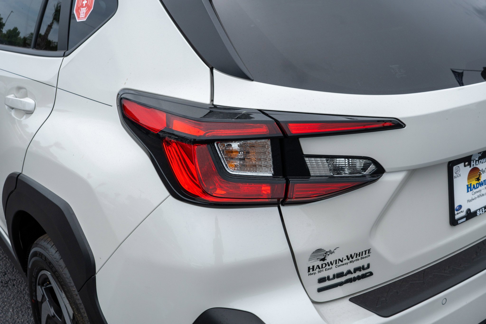 New 2026 CRYSTAL WHITE PEARL Subaru Limited Hybrid image 10