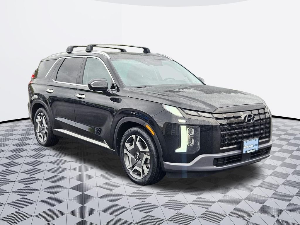 Used 2023 Abyss Black Pearl Hyundai Limited image 7