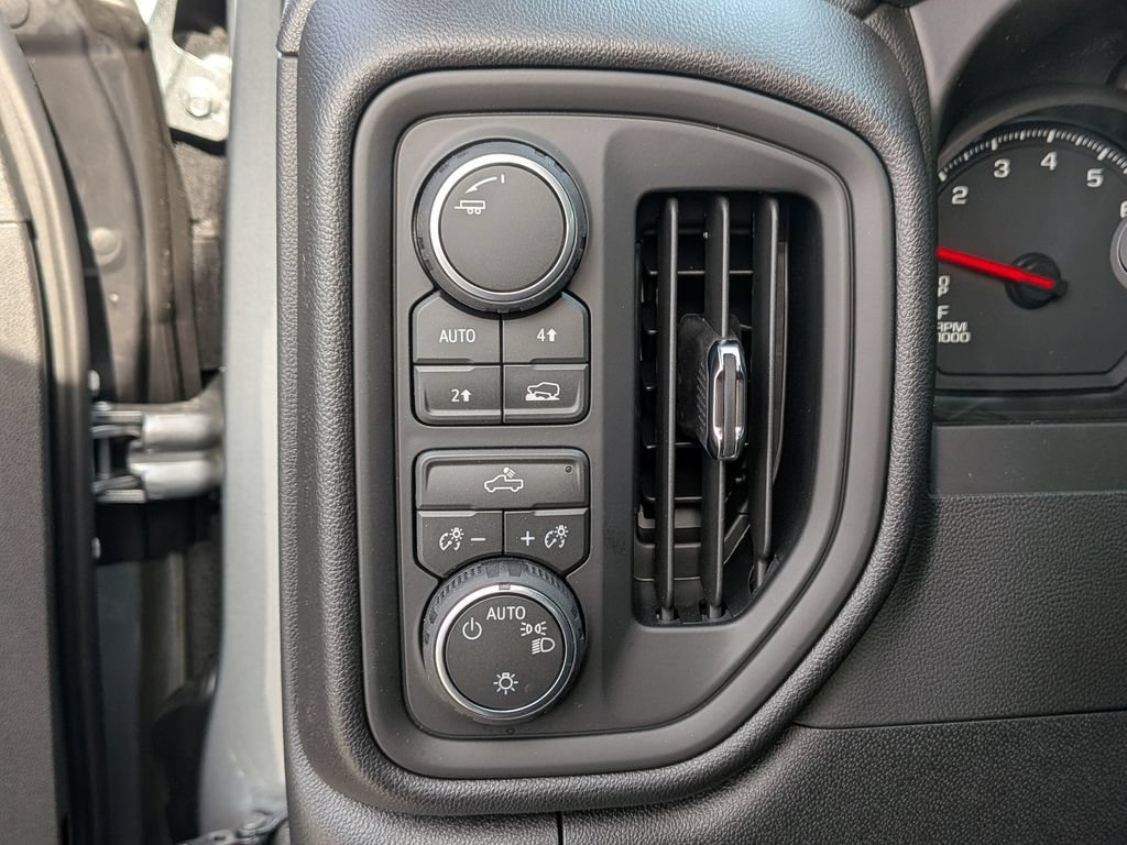 2026 Chevrolet Silverado 1500 Custom - Photo 35