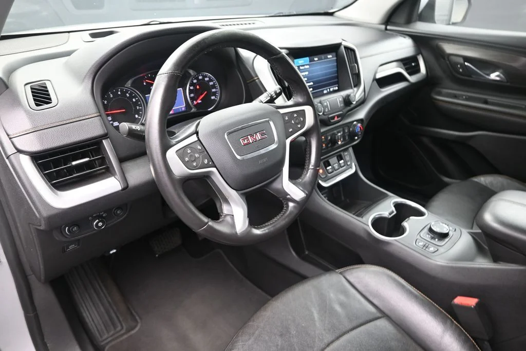 Used 2021 Silver GMC SLT image 20
