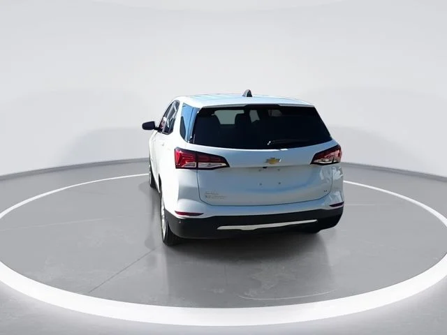 Used 2024 White Chevrolet LT image 7