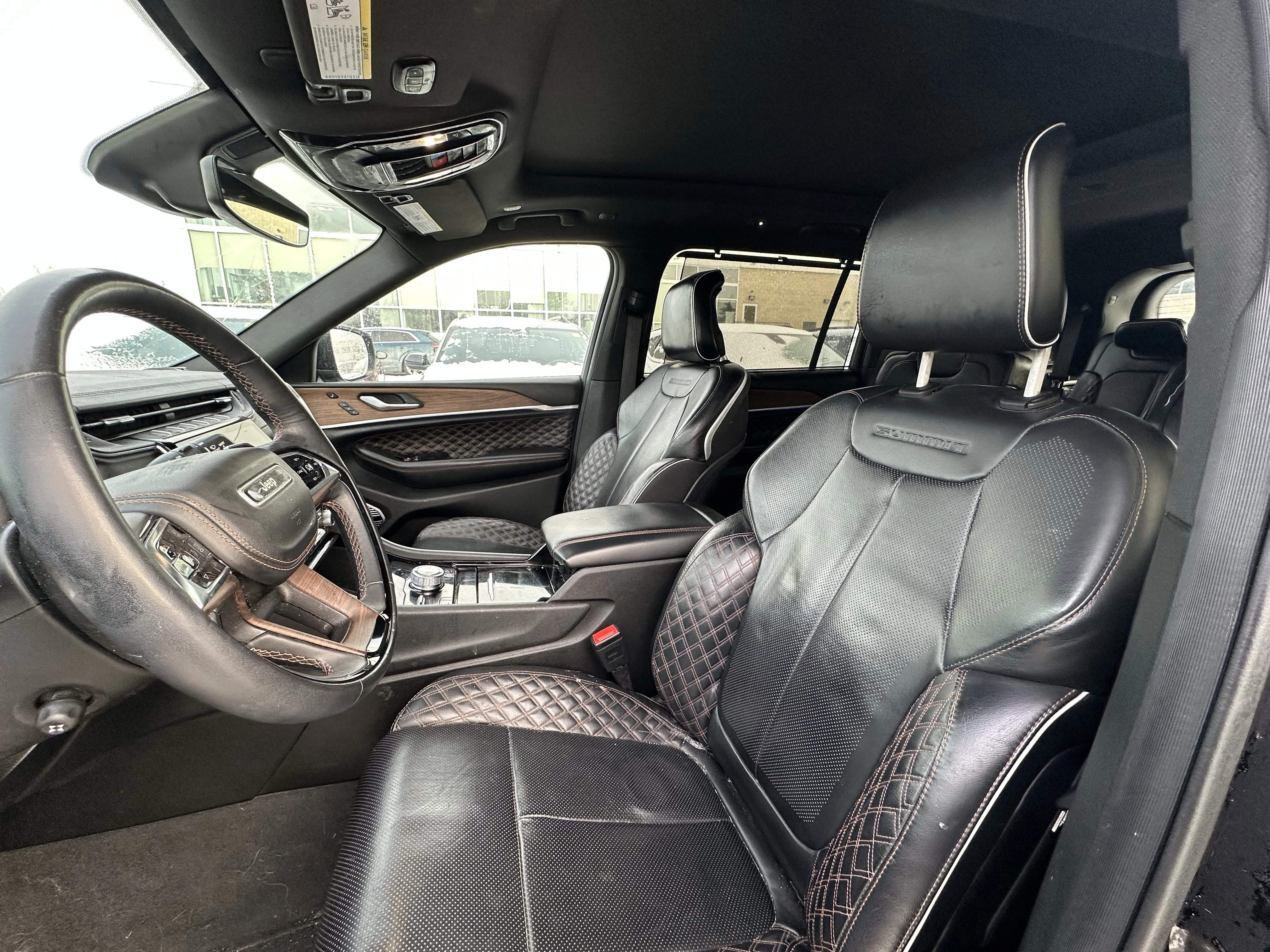 Certified Used 2021 Diamond Black Crystal Pearl Jeep Summit image 9