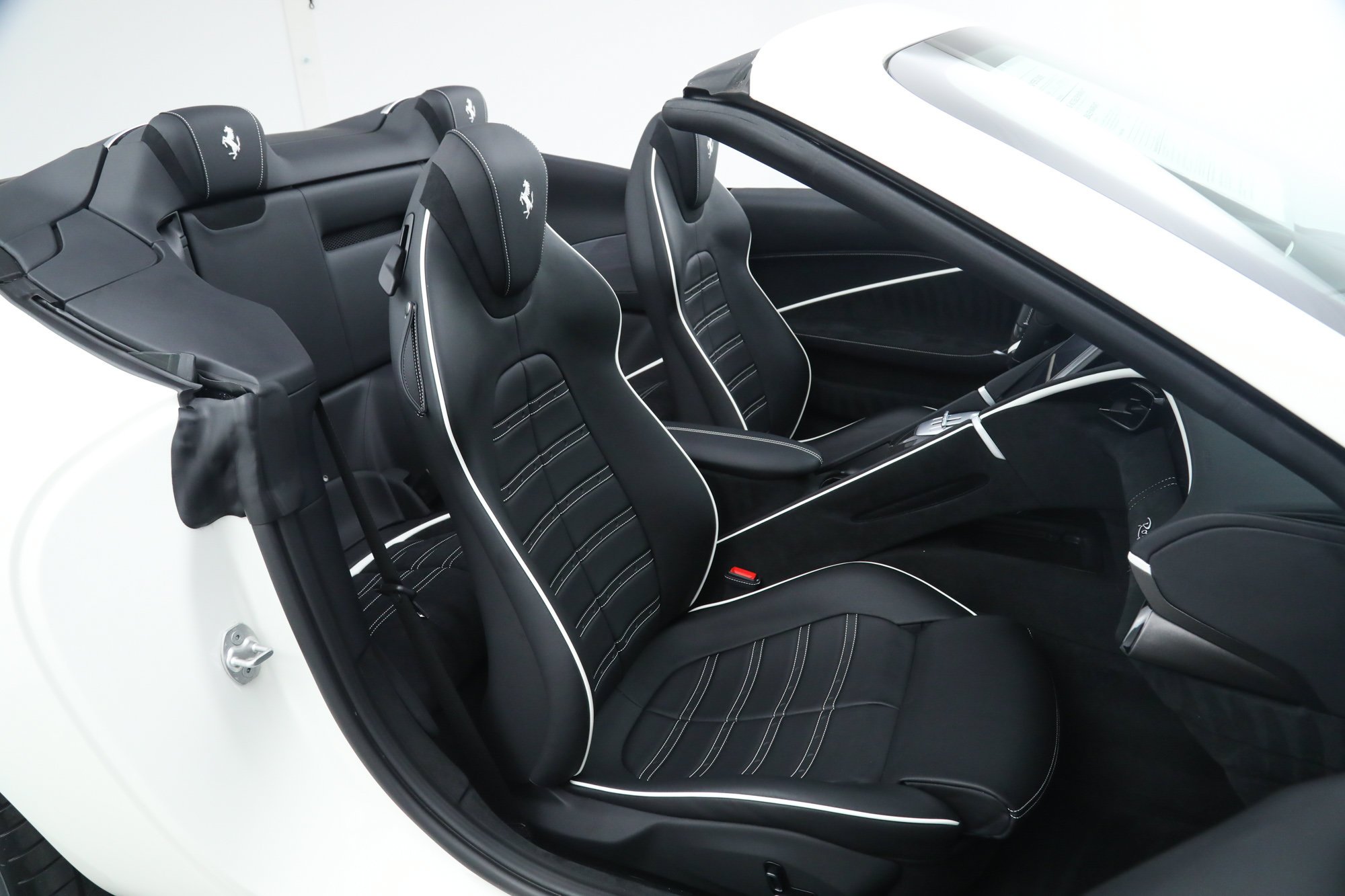 Used 2025 White Ferrari  image 23