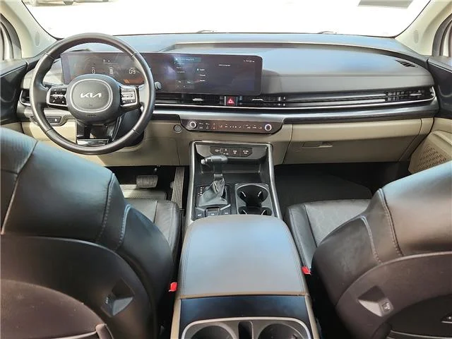 Used 2025 Snow White Pearl - SWP KIA LXS Passenger image 9