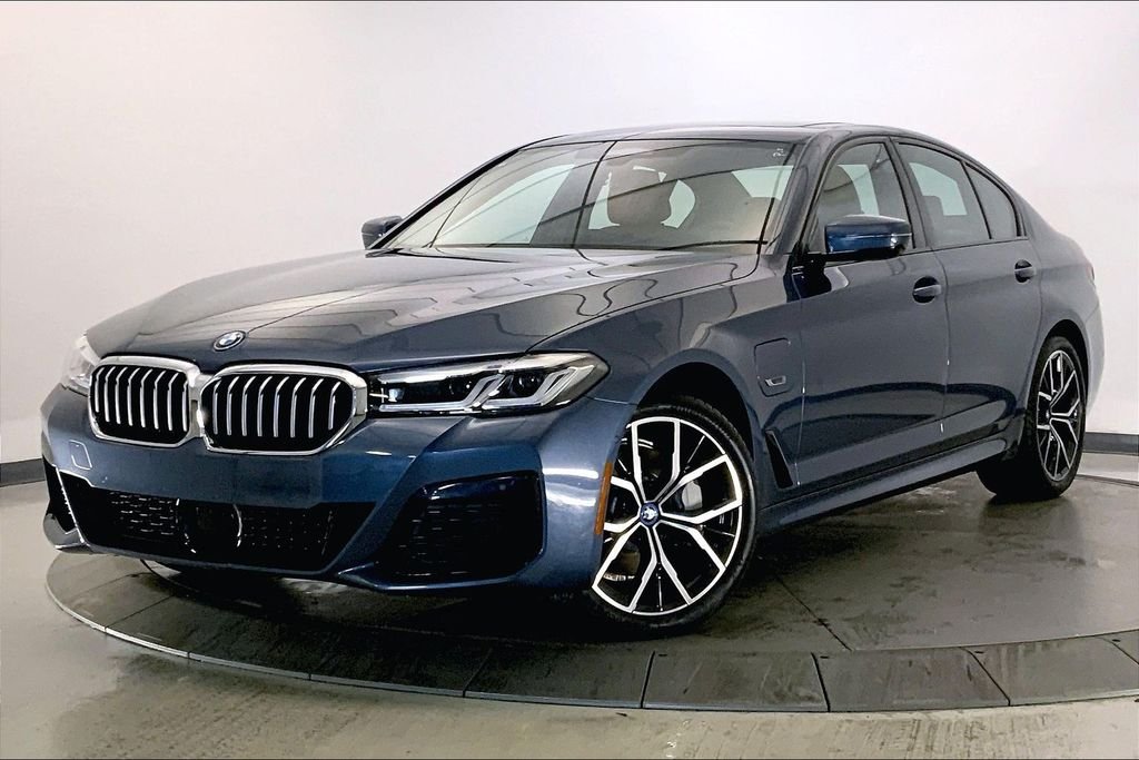 Certified Used 2023 Arctic Race Blue Metallic BMW  image 11