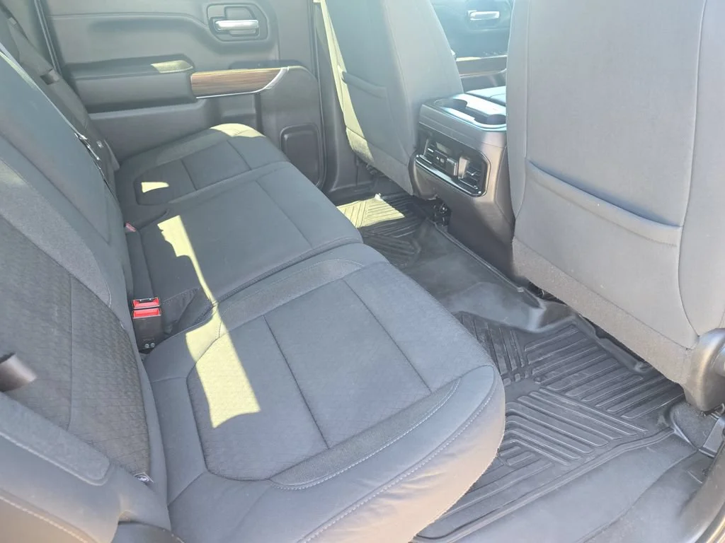 Used 2021 Oxford Brown Metallic Chevrolet RST image 11