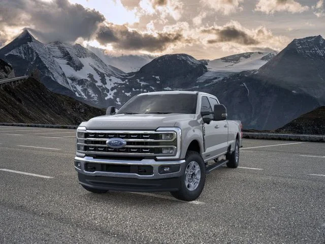 New 2026 Avalanche Ford XLT image 2