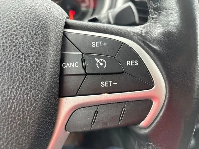 Used 2016 Blue Jeep Trailhawk image 8