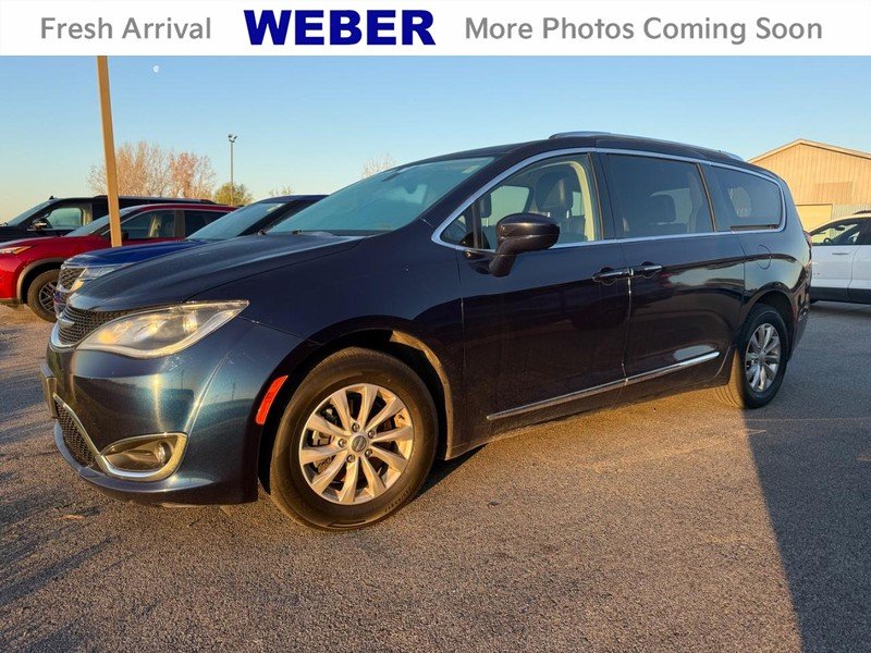 2019 Chrysler Pacifica Touring L