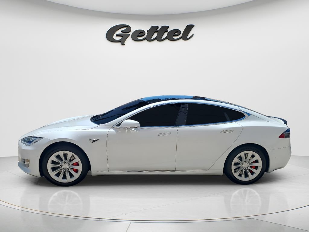 Used 2019  Tesla Performance image 8