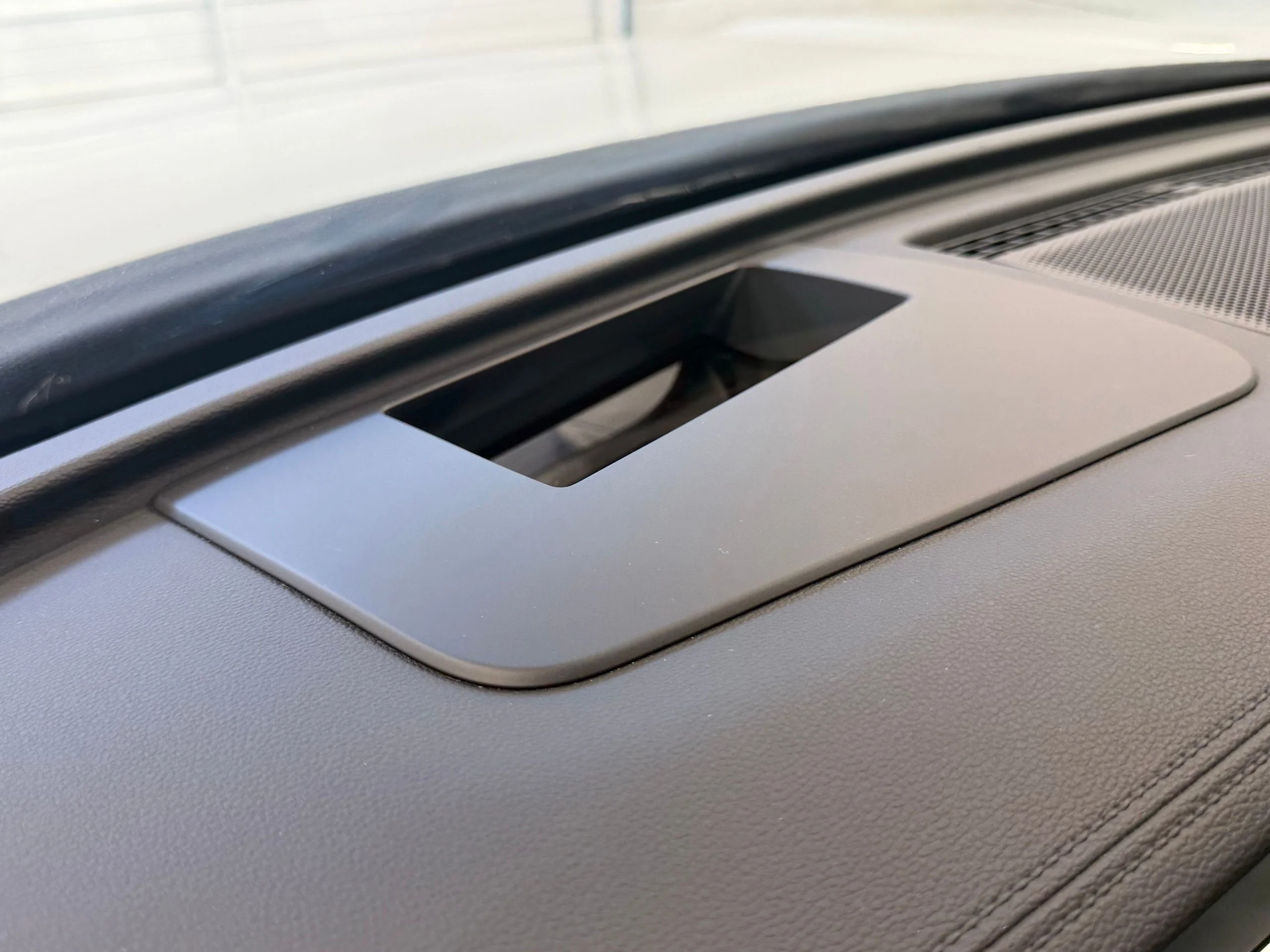 New 2026 White Volkswagen 2.0T SE R-Line Black image 42