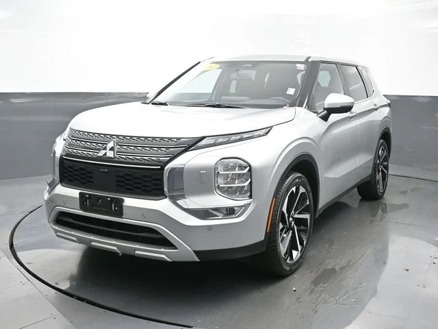 2024 Mitsubishi Outlander
