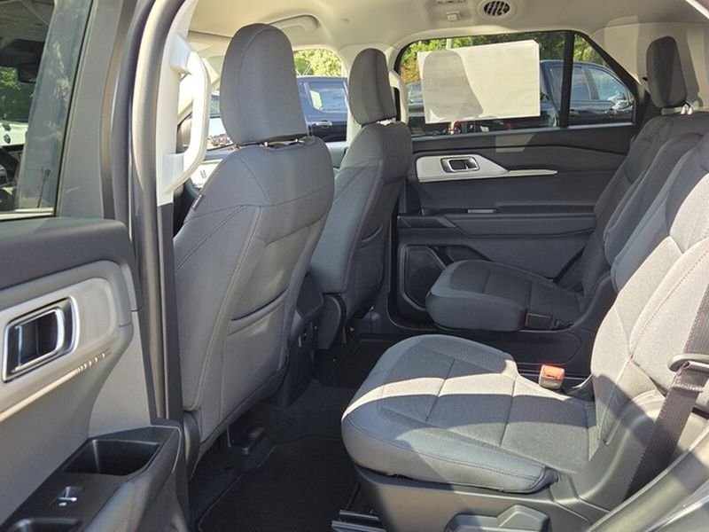 New 2026 Carbonized Gray Metallic Ford Active image 7