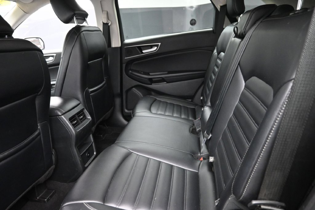 Used 2023 Black Ford SEL image 12