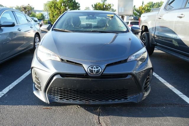 Used 2017 Gray Toyota SE image 2
