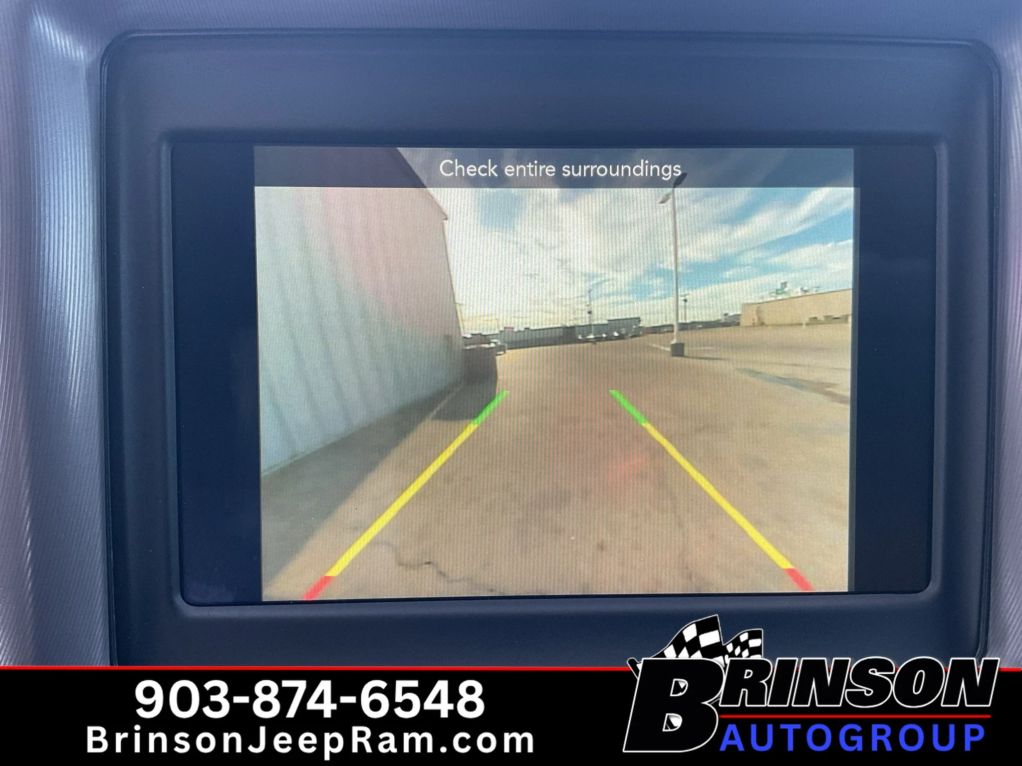 Used 2023 Granite Pearlcoat Dodge SXT image 26