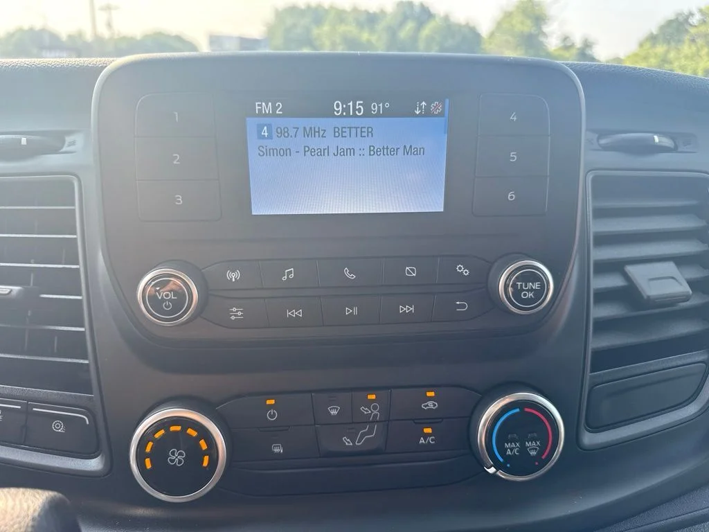 Used 2023 White Ford Base image 9