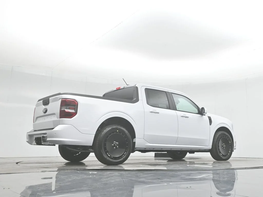 New 2025 White Ford Lobo Standard image 47