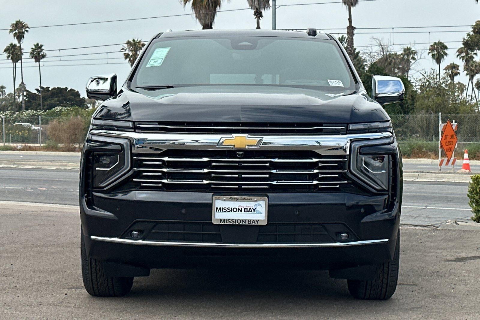 2025 Chevrolet Suburban Premier - Photo 9