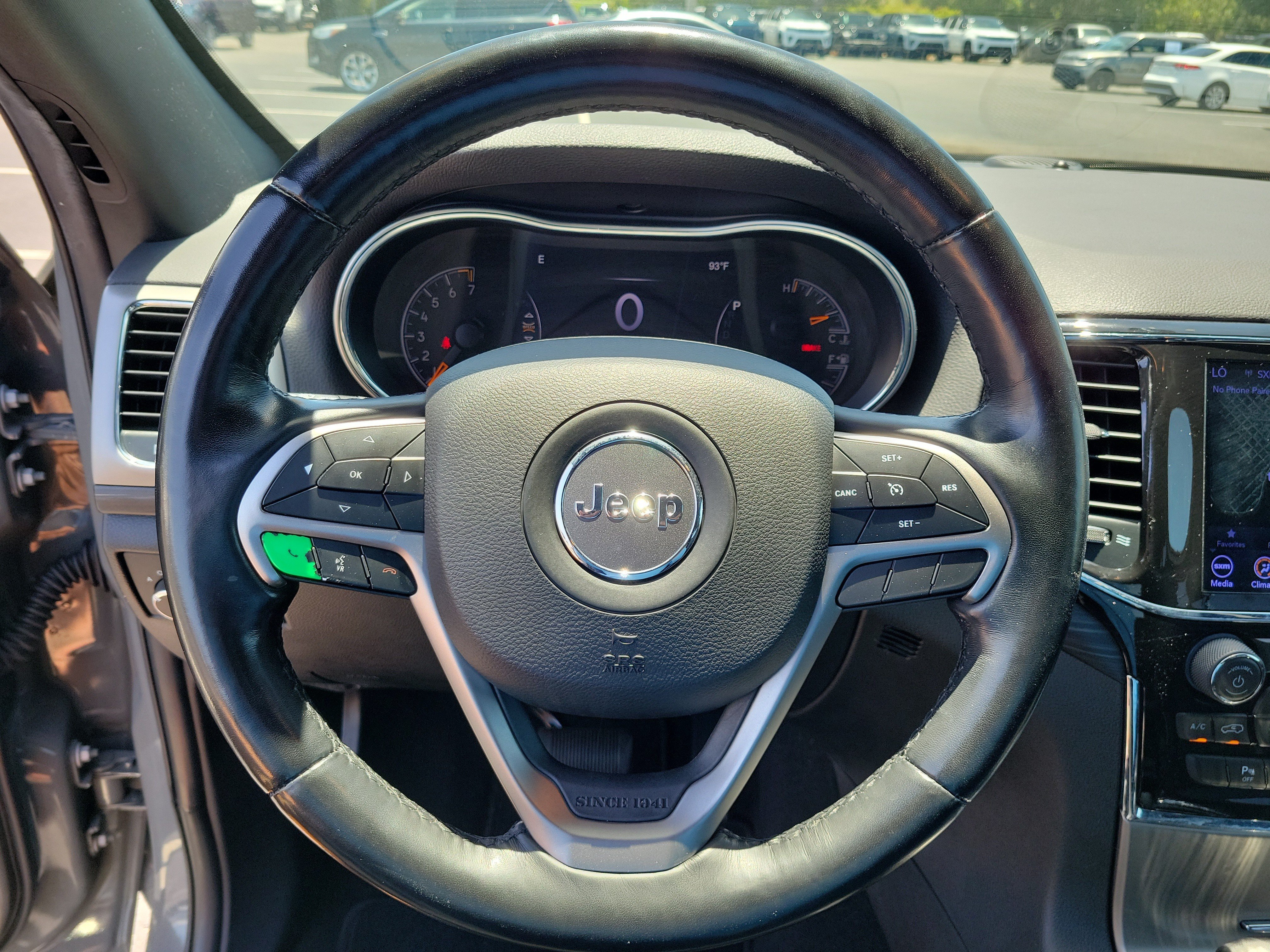 Used 2021 Sting-Gray Clearcoat Jeep Laredo X image 22