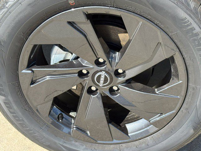 New 2026 Everest White Pearl TriCoat Nissan SV image 11