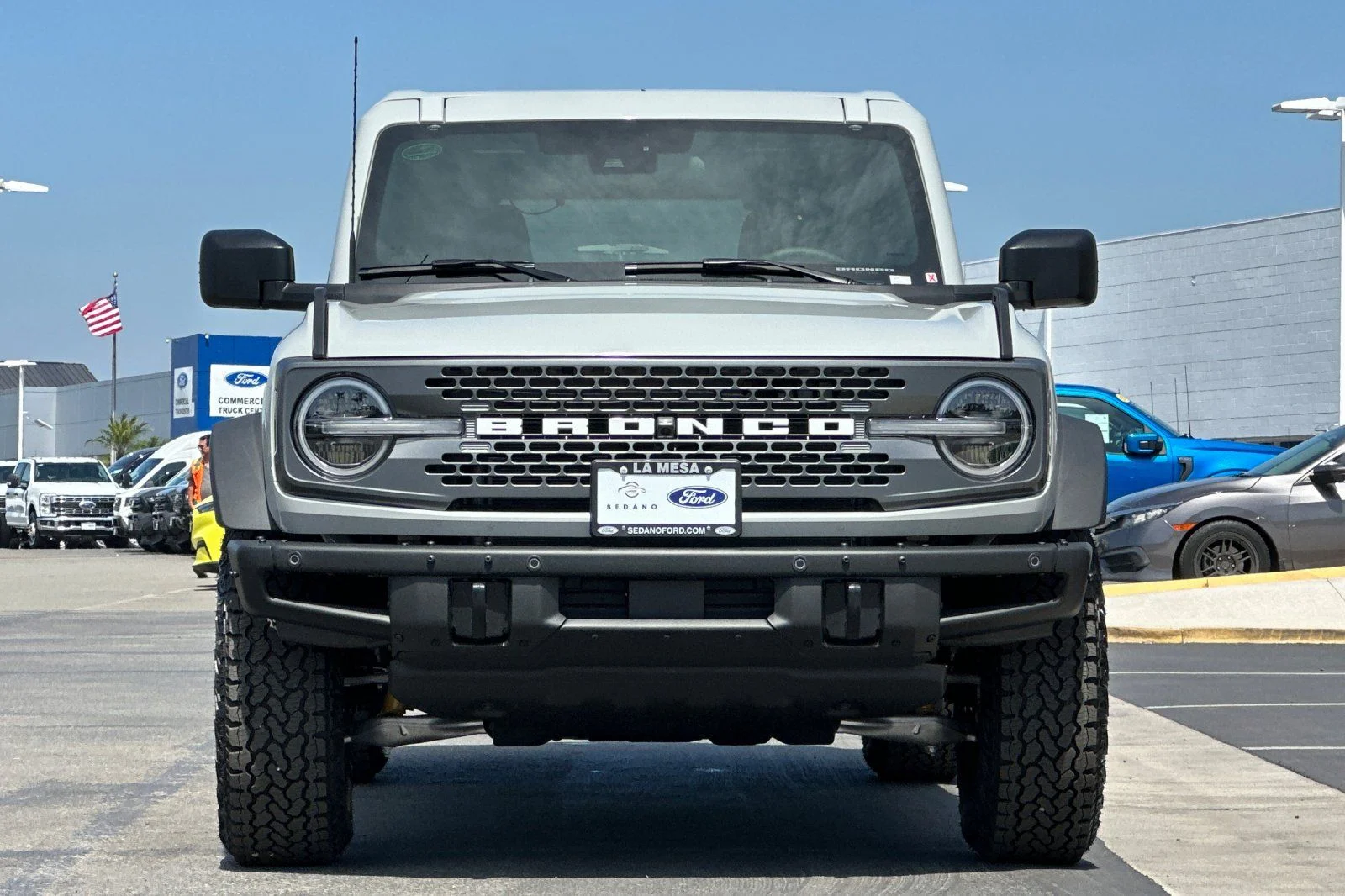 New 2026 Avalanche Gray Ford Badlands® image 8