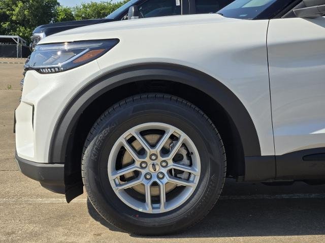 New 2026 Star White Metallic Tri-Coat Ford Active image 27